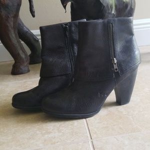 Born Boots